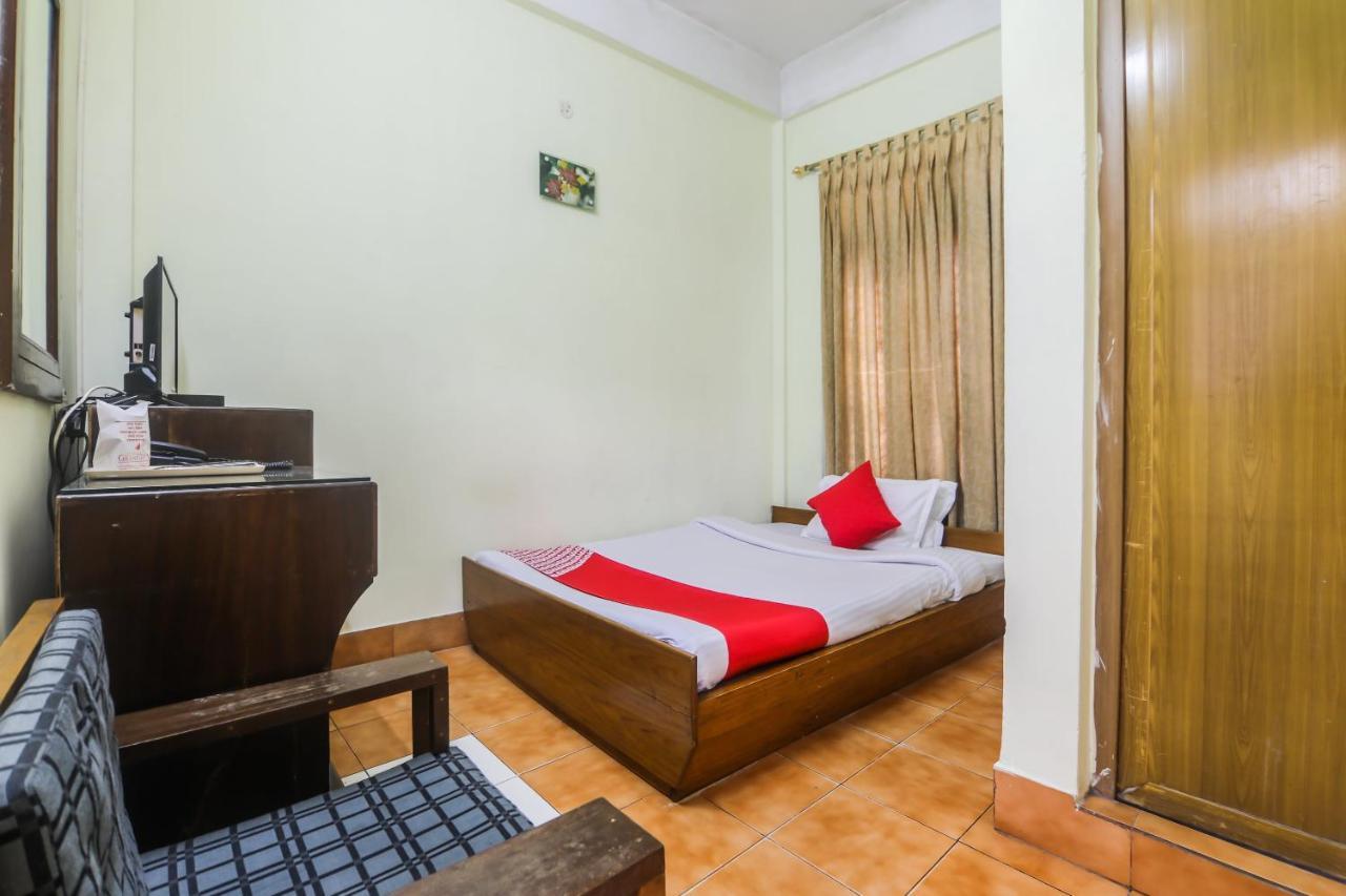 โอโย 27059 โฮเต็ล แกรนด์ซิตี้ Hotel Tezpur ภายนอก รูปภาพ