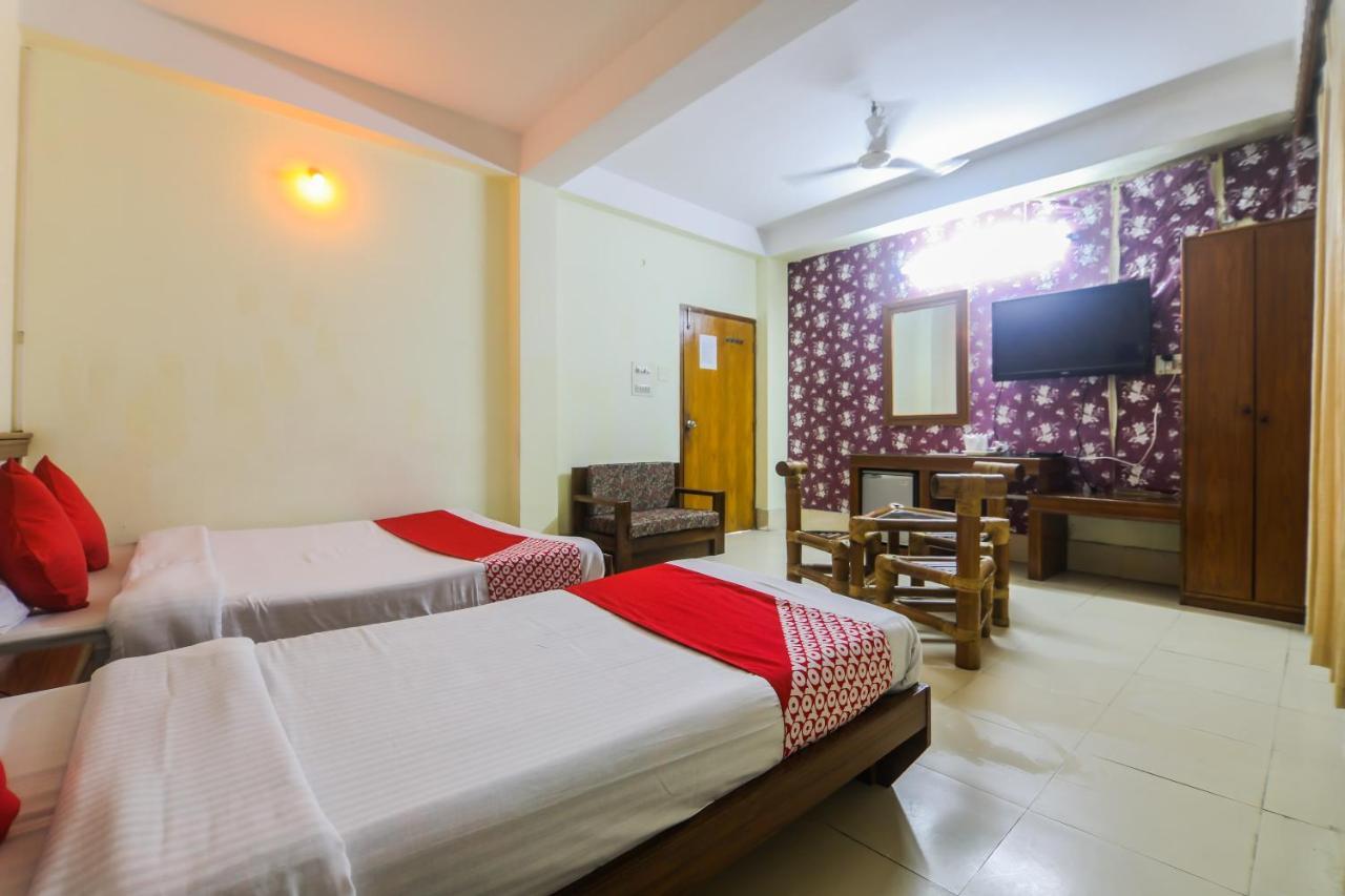 โอโย 27059 โฮเต็ล แกรนด์ซิตี้ Hotel Tezpur ภายนอก รูปภาพ